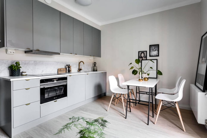 cozinha quadrada em estilo escandinavo