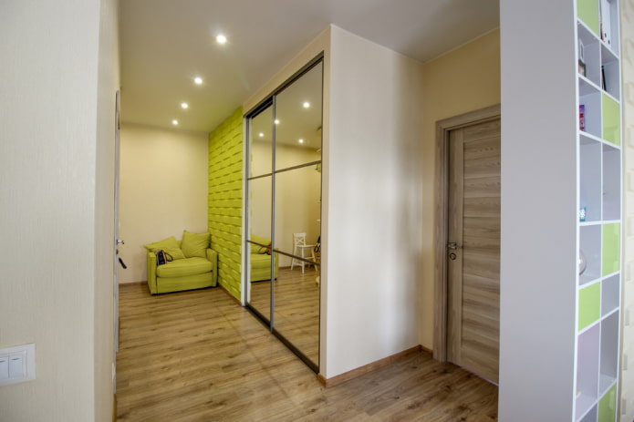 design de corredor no interior de um apartamento de 70 metros quadrados
