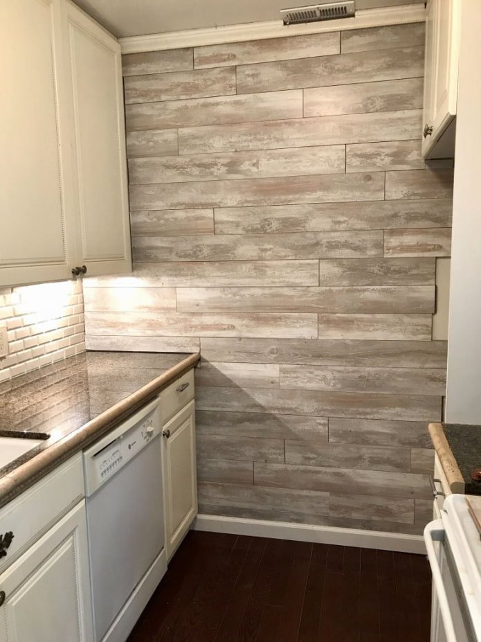 laminado na parede da cozinha
