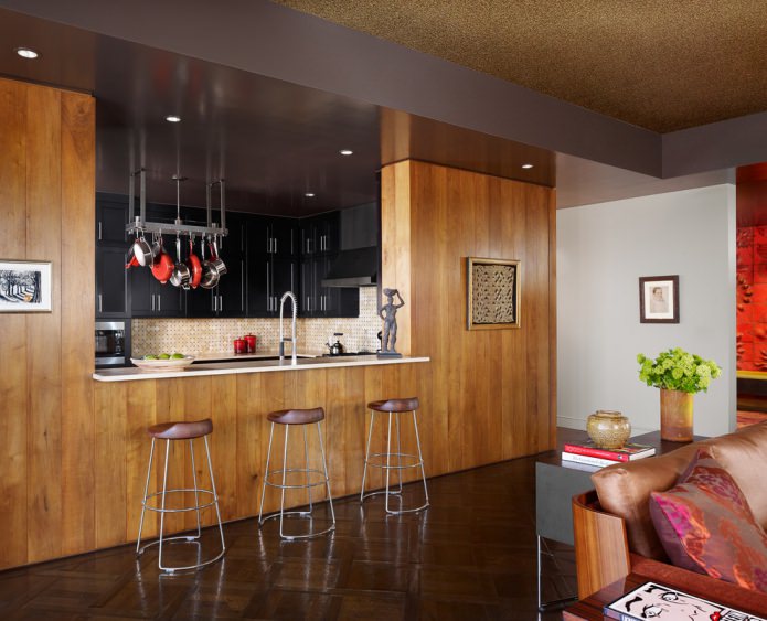 instalação vertical de laminado na parede