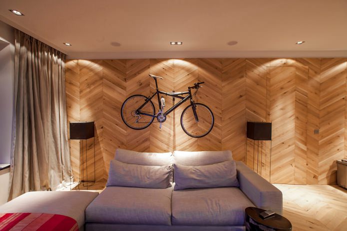 Parquet na parede da sala de estar