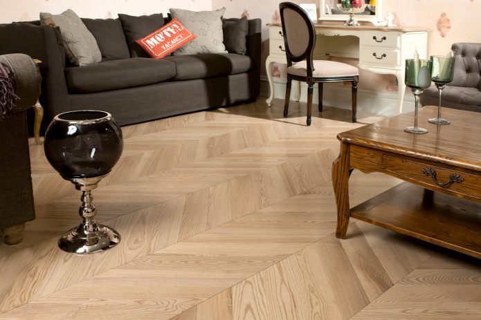 Assentamento em espinha de peixe laminado
