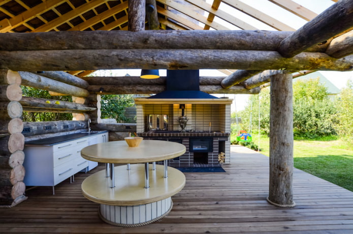 cozinha de verão na dacha