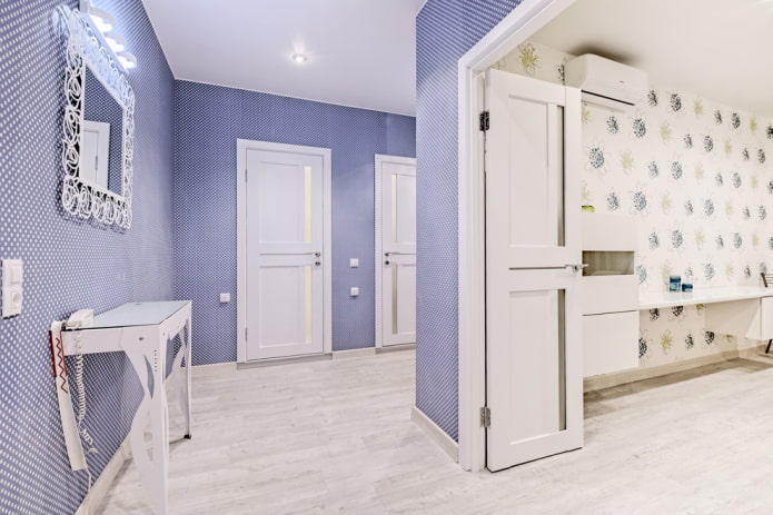 linóleo branco com imitação de laminado no interior
