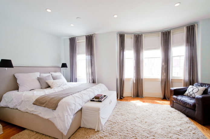 cortinas de linho marrom no quarto