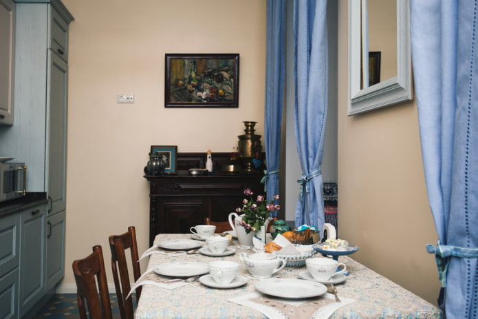 cortinas de linho presas com laços
