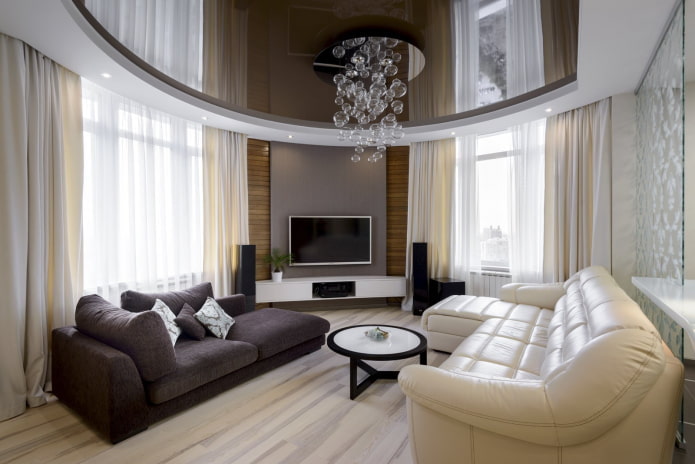 teto falso com lustre no interior
