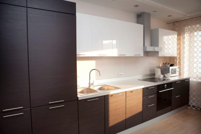 Fachadas de cozinha em MDF com revestimento de PVC