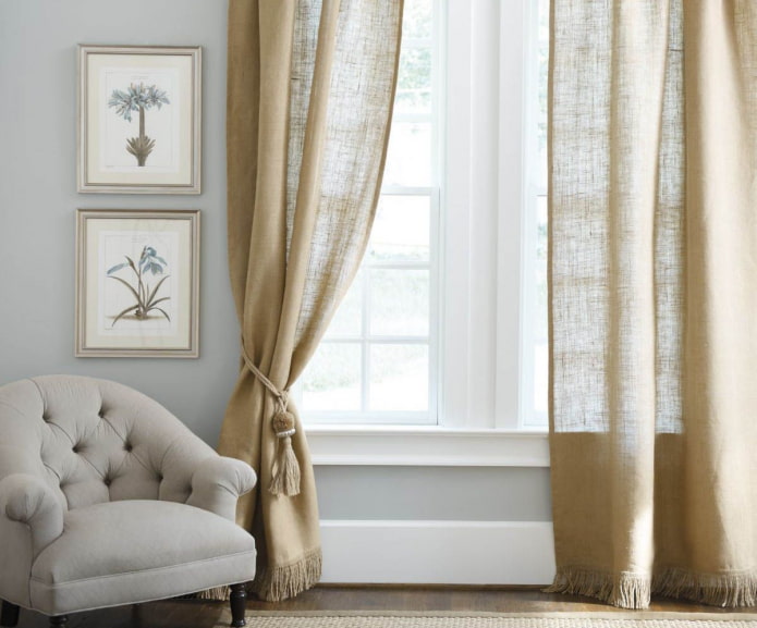 cortinas simples para a sala de estar