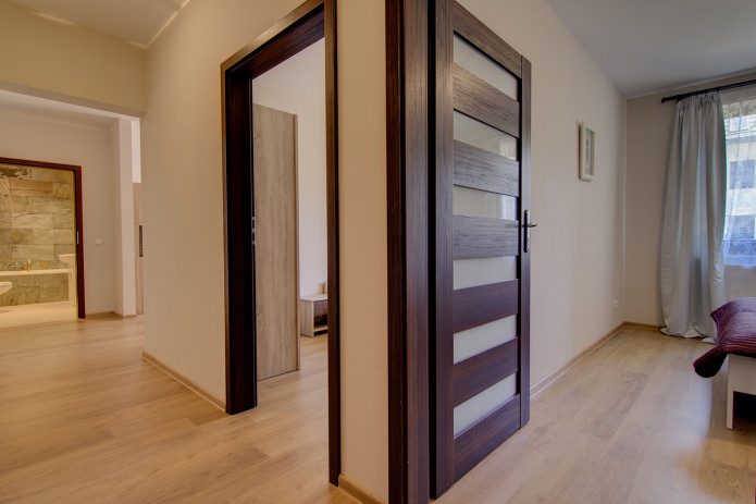 Portas de laminado claro e wengué