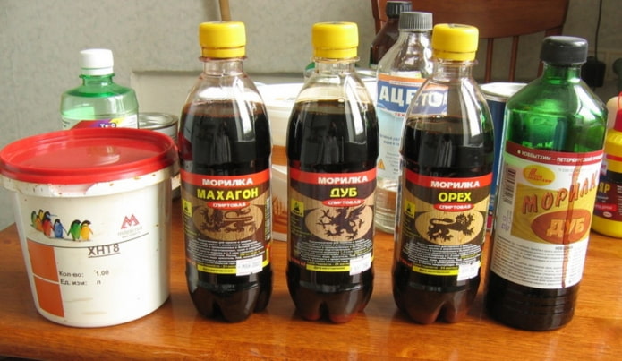 Manchas de álcool