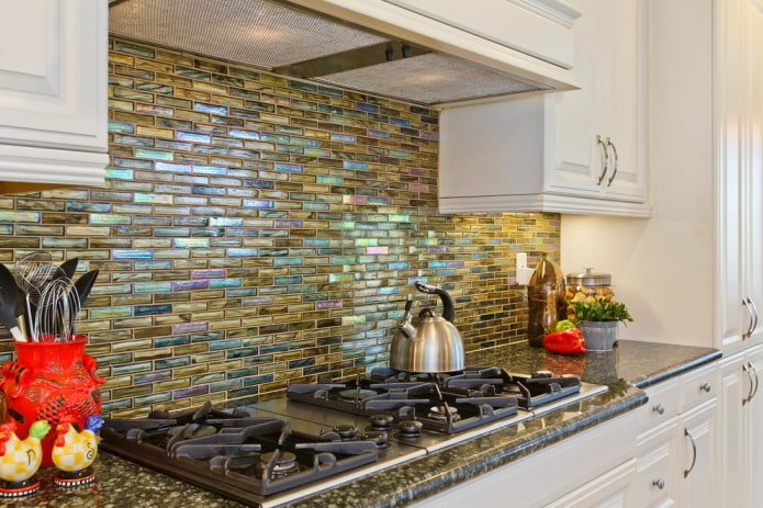 azulejos de mosaico smalt na cozinha