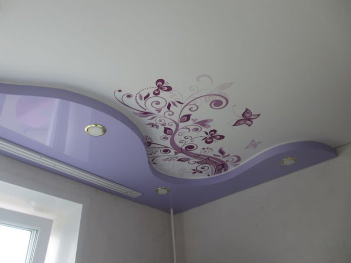 Design de teto falso na cozinha