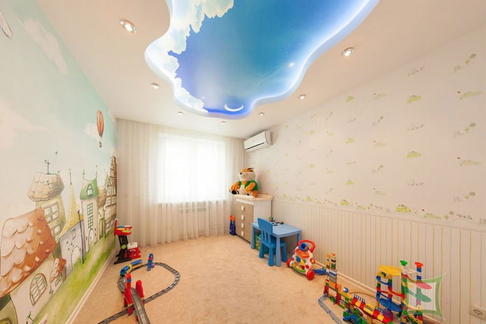 teto falso-nuvem no quarto infantil