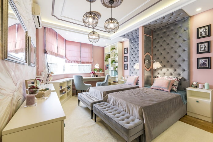 interior de quarto infantil em estilo neoclássico
