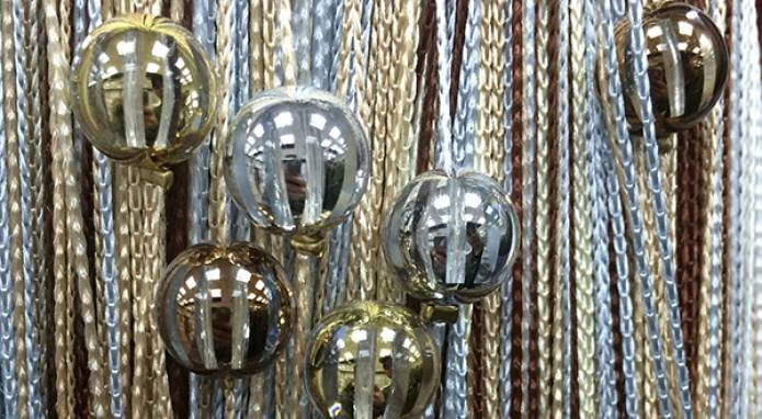 cortinas de fio com bolas