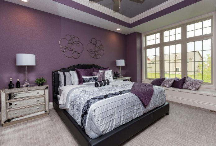 quarto roxo