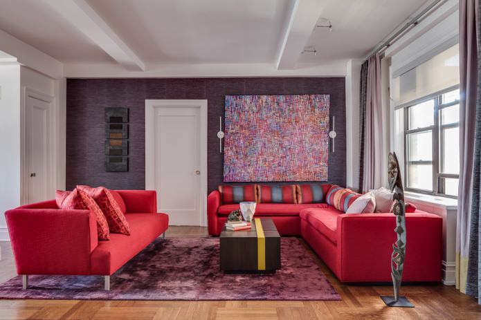 papel de parede roxo com efeito de gesso