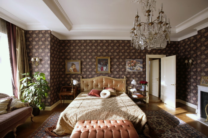 Quarto em tons quentes