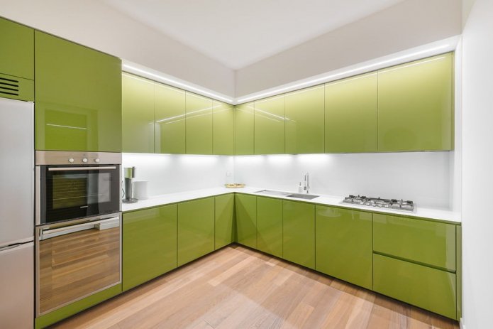 cozinha verde-oliva brilhante