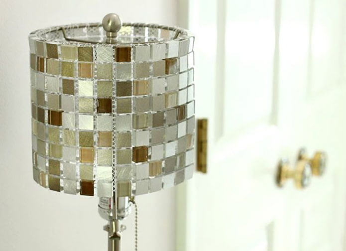 Abajur em mosaico