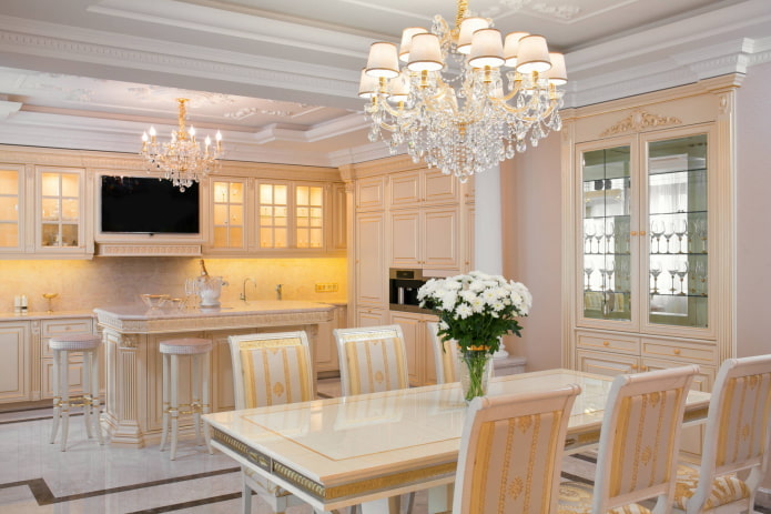 Lustre de cristal luxuoso