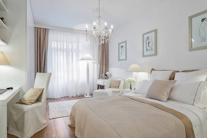 Lustre em um quarto clássico