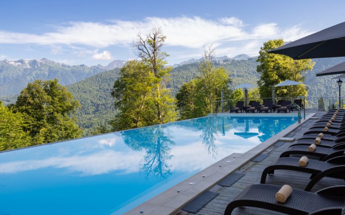 vista deslumbrante da piscina