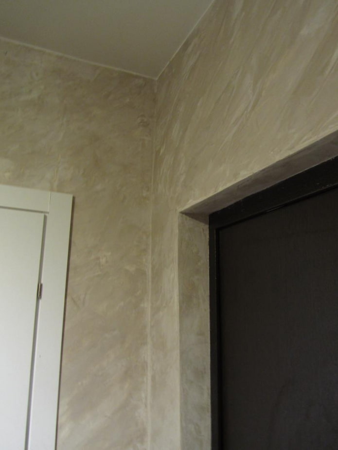 gesso decorativo no corredor