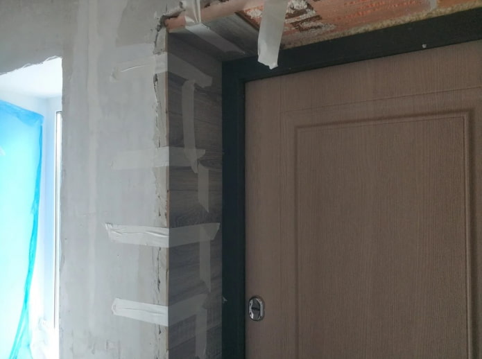 como fixar laminado em declives