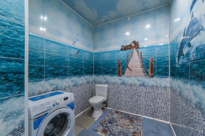 painéis com impressão de fotos no banheiro