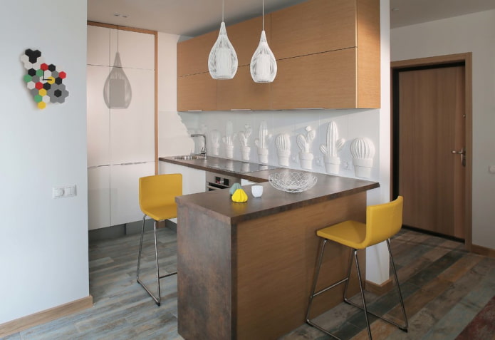 painel de argila de polímero no interior da cozinha