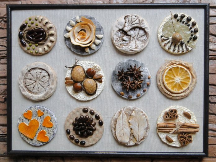 painel de cozinha feito de massa folhada