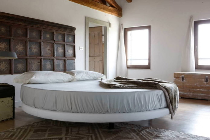 Cama redonda flutuante