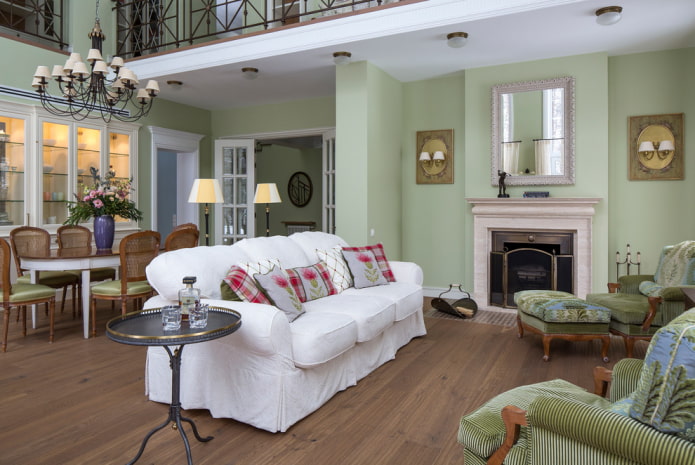paredes verde pastel em uma casa de campo