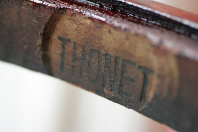 Logotipo Thonet