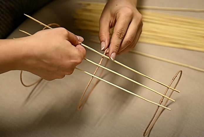 lanterna de bambu