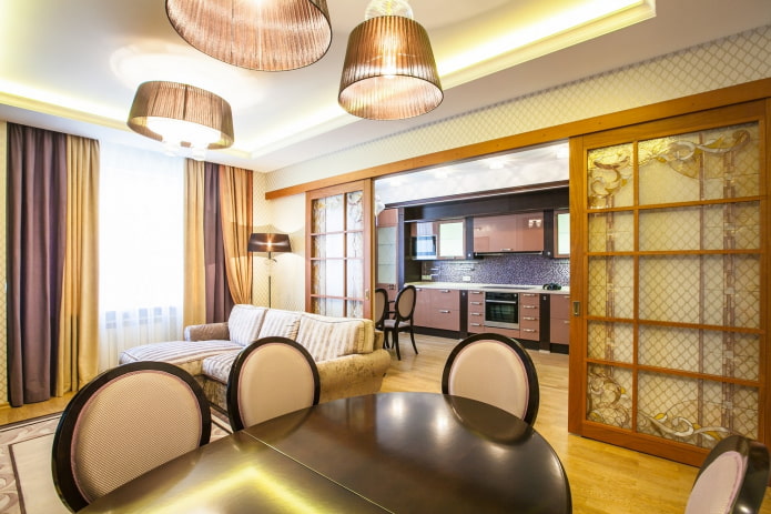 divisória deslizante no interior da cozinha-sala de estar