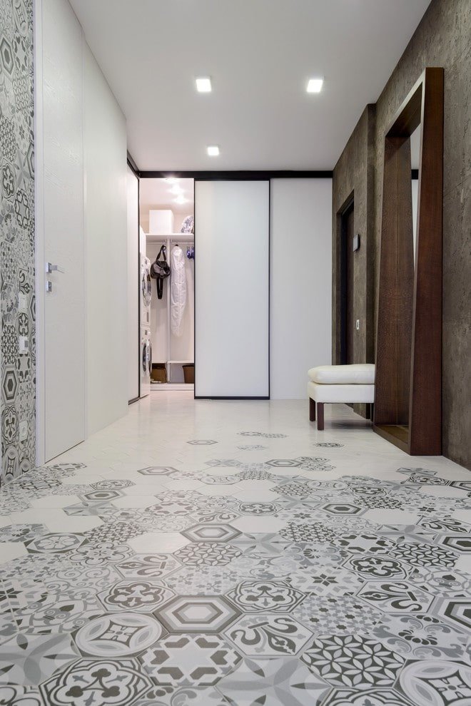 Ladrilhos cinzas com um ornamento