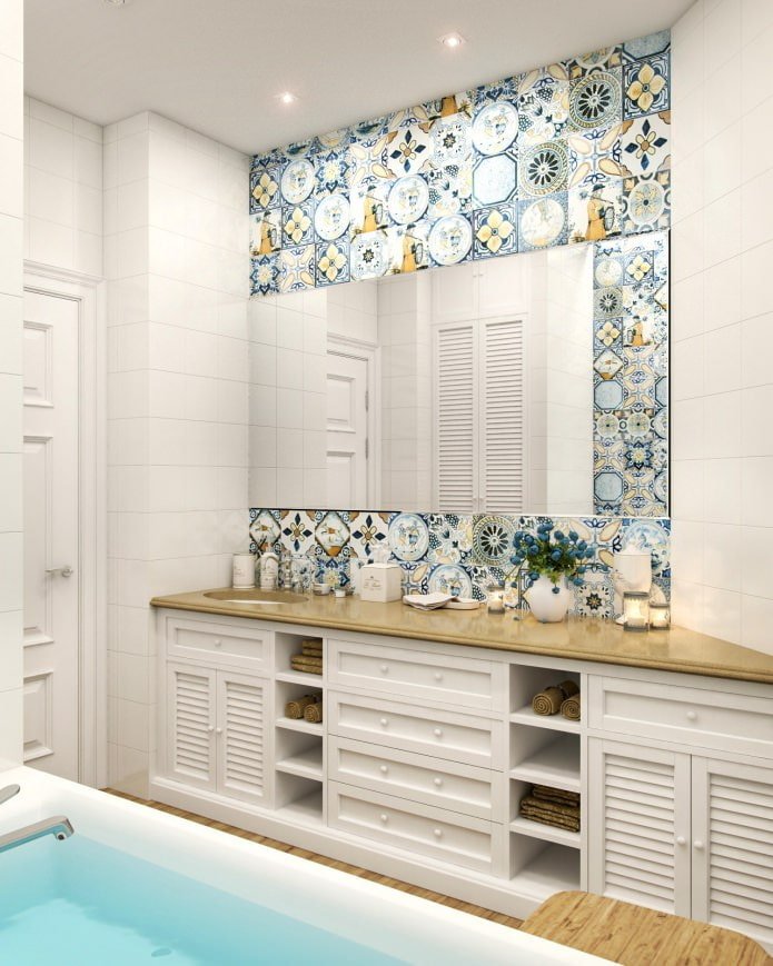 Azulejos de patchwork no banheiro