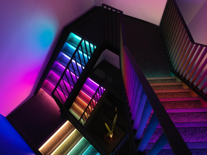 design de escada com iluminação