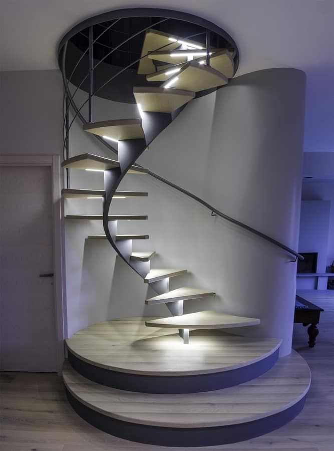 escadas com iluminação de fundo