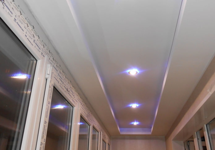 construção com gesso cartonado na varanda
