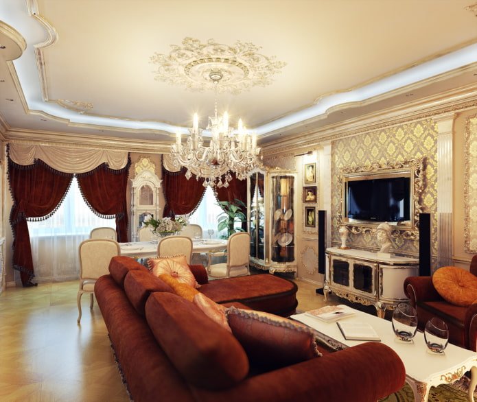 teto com lustre no interior do corredor