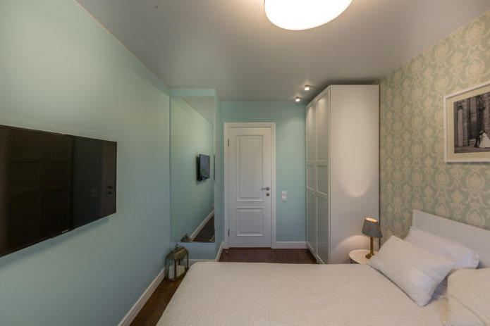 Quarto, guarda-roupa, espelho