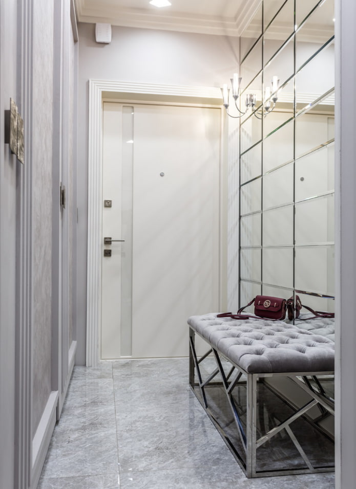 interior do corredor em estilo neoclássico