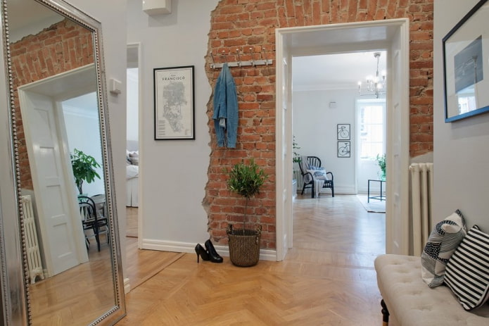 Decoração de corredor em estilo escandinavo