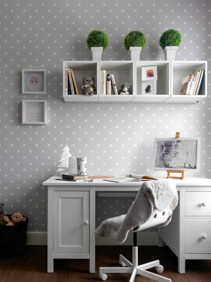 quarto infantil claro para um aluno