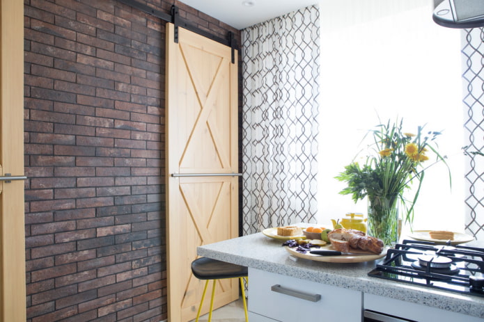 painéis de porta de correr na cozinha