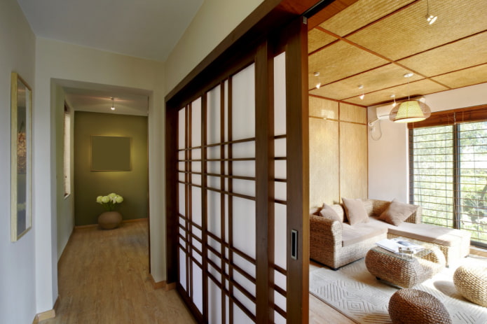 painéis deslizantes em estilo japonês